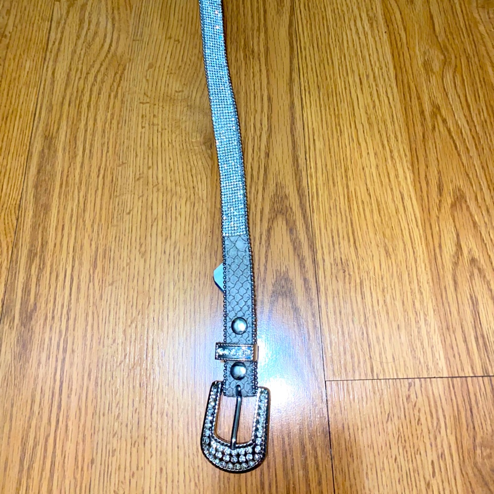 BKE rhinestone belt